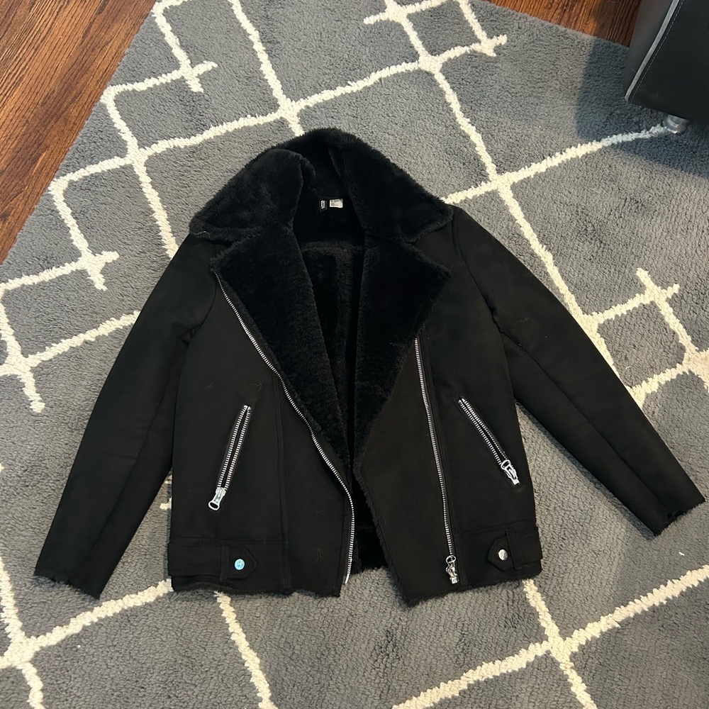 H&M FAUX FUR-LINED BIKER JACKET